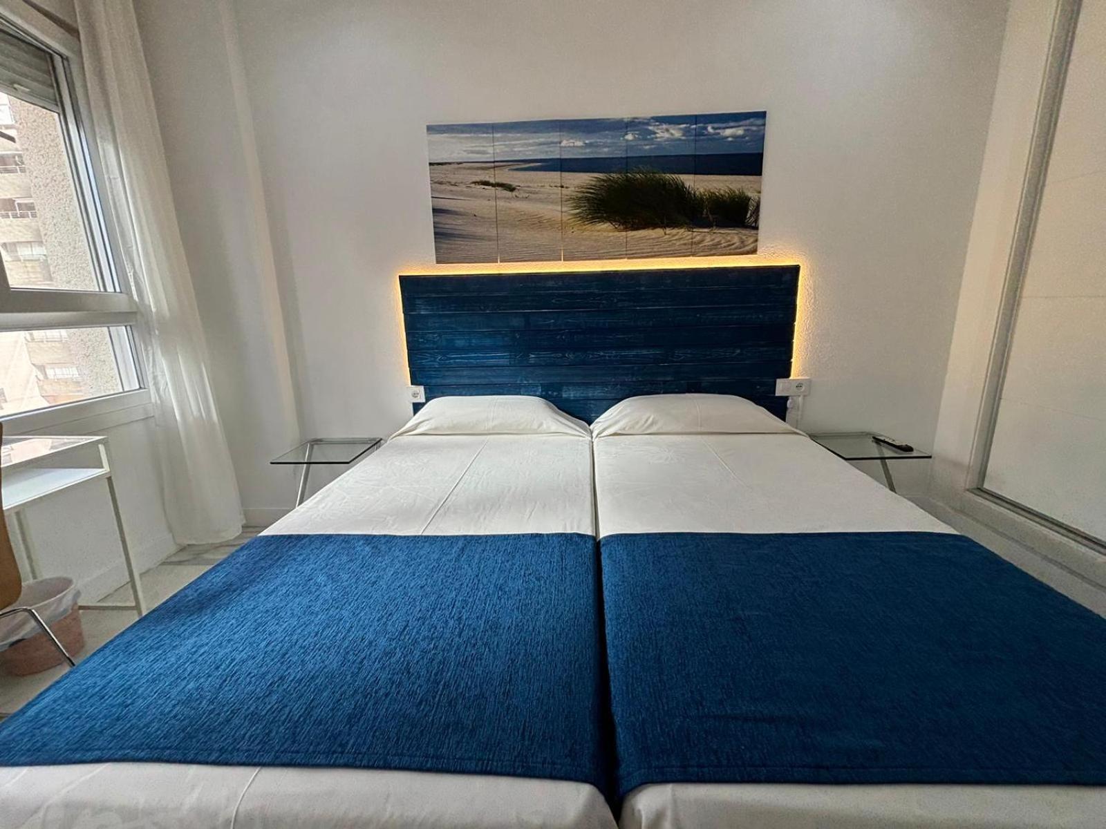 Apartamentos Turisticos Imar Cádiz Exterior foto